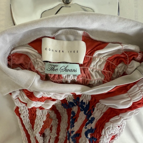 Conner Ives The Swan The Reconstituted Shirred Long Sleeve Football Top - Picture 5 of 5